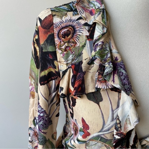 NEW H&M Frilled Ruffle Trim Wrap Tropical Floral Blouse! Size 2 - Picture 5 of 9